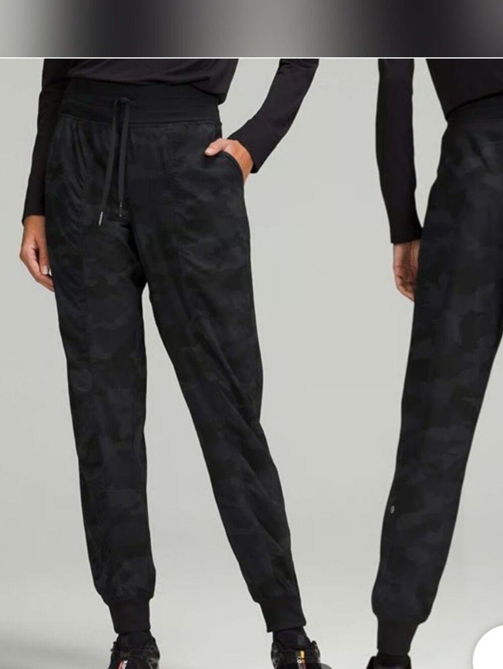 lululemon athletica Black Camo Joggers Sz 4